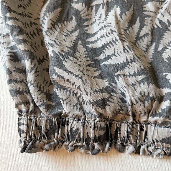 Anthropologie Jane + Delancey Crop Top Sleeveless Gray w/ White Ferns, Ties, S - Picture 4 of 8